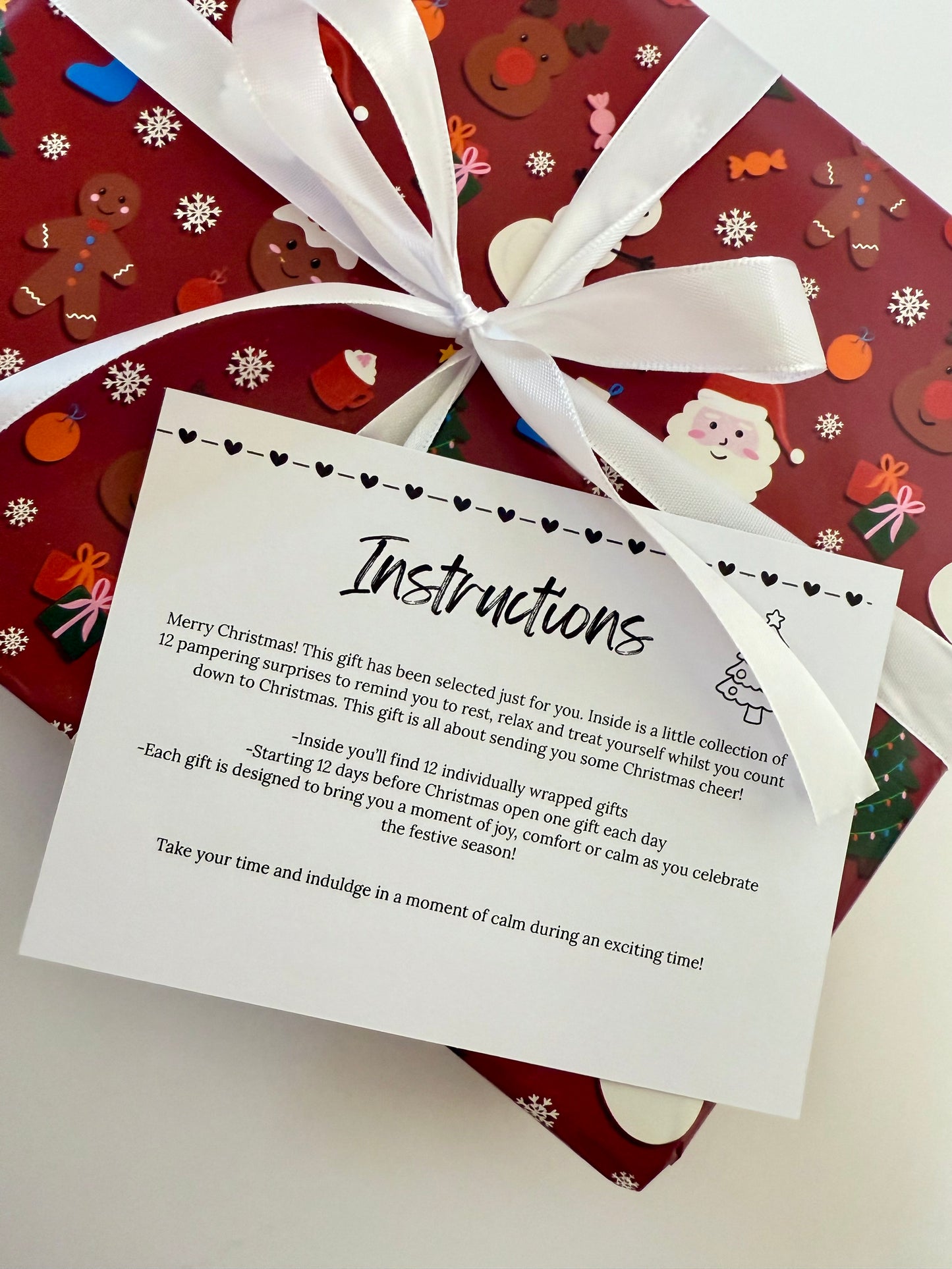 Limited Edition Red Pamper Beauty 12 Day Christmas Advent Calendar (Only 5 available)