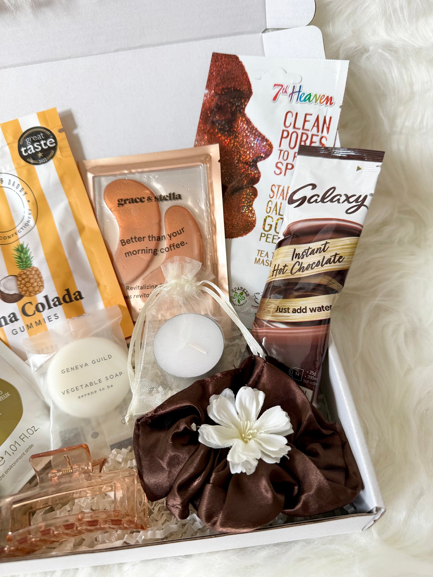 Bronze Happy Birthday Pamper Box