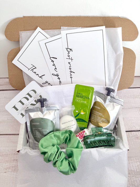 Green Glow Pamper Box